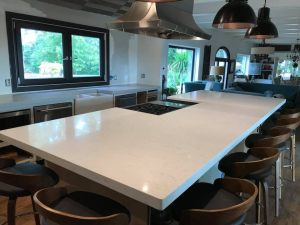 36684074_1729539583767656_248633350368002048_n